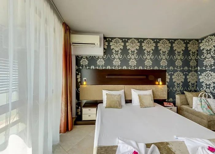 Briz アパートホテル サニービーチ