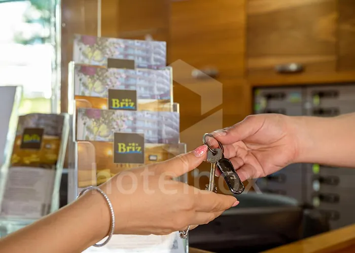 Aparthotel Briz