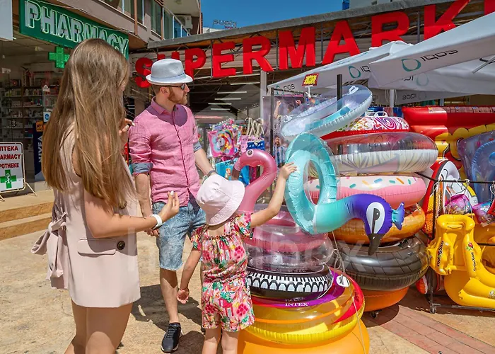 Briz アパートホテル